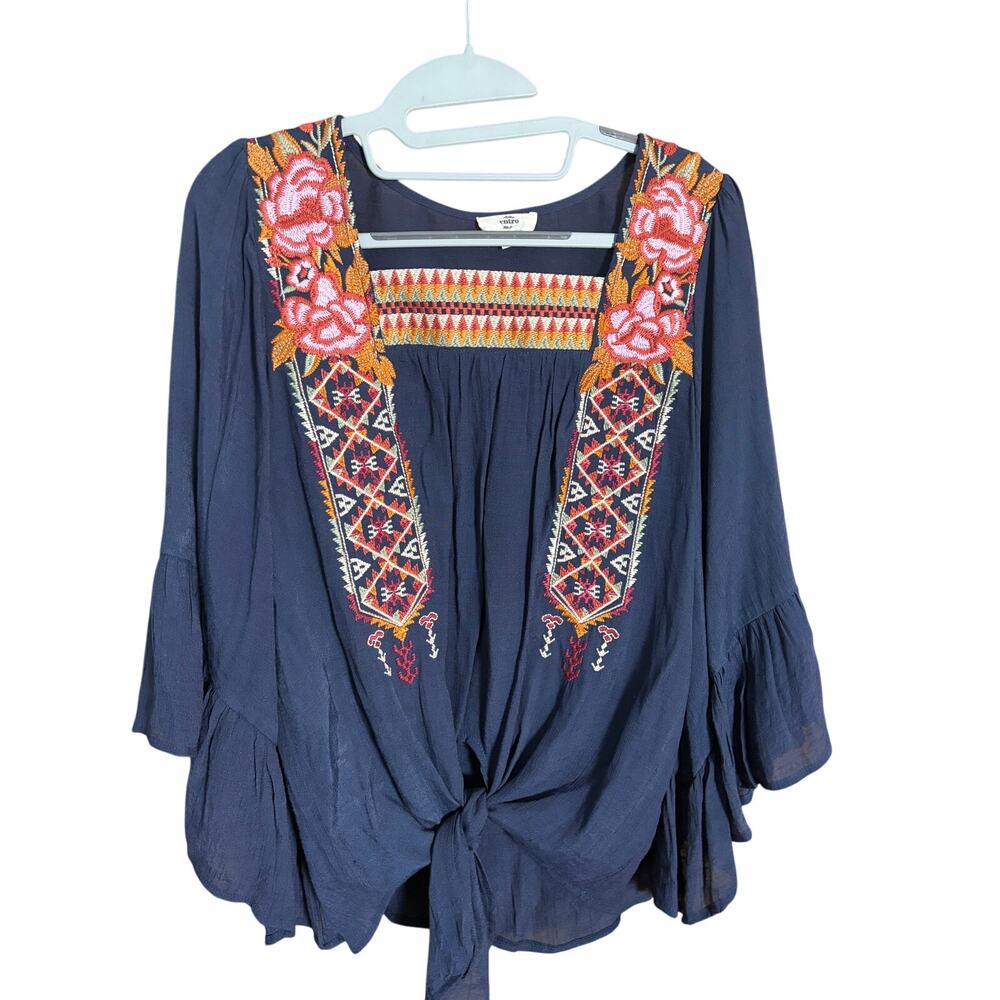 Entro Navy Embroidered Boho Top Size S Floral Peasant Tie Front Bell Sleeve